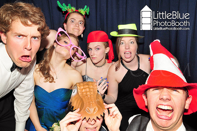 Little Blue Photo Booth at the New Cannan High School Prom. CT photo booth rentals for CT weddings, parties, proms, bar mitzvahs, bat mitzvahs, corporate events,fund raisers, anything you can think of !