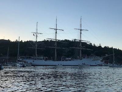 Olavssundet, Ny Hellesund, Fullriggeren Sørlandet