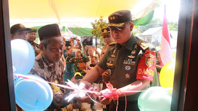 Warga Kampung Wono Agung Ucap Syukur, Rumahnya Diperbaiki Kodim Tuba 