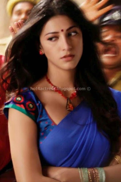 Actress Shruti Hassan Hot navel pics