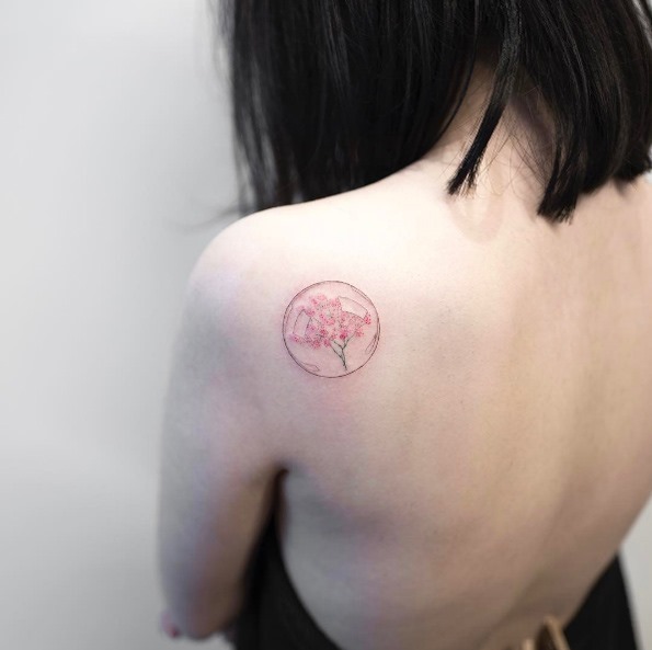 esta_volta_do_ombro_do_beb-respiraço_tatuagem