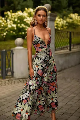 Midi Dresses