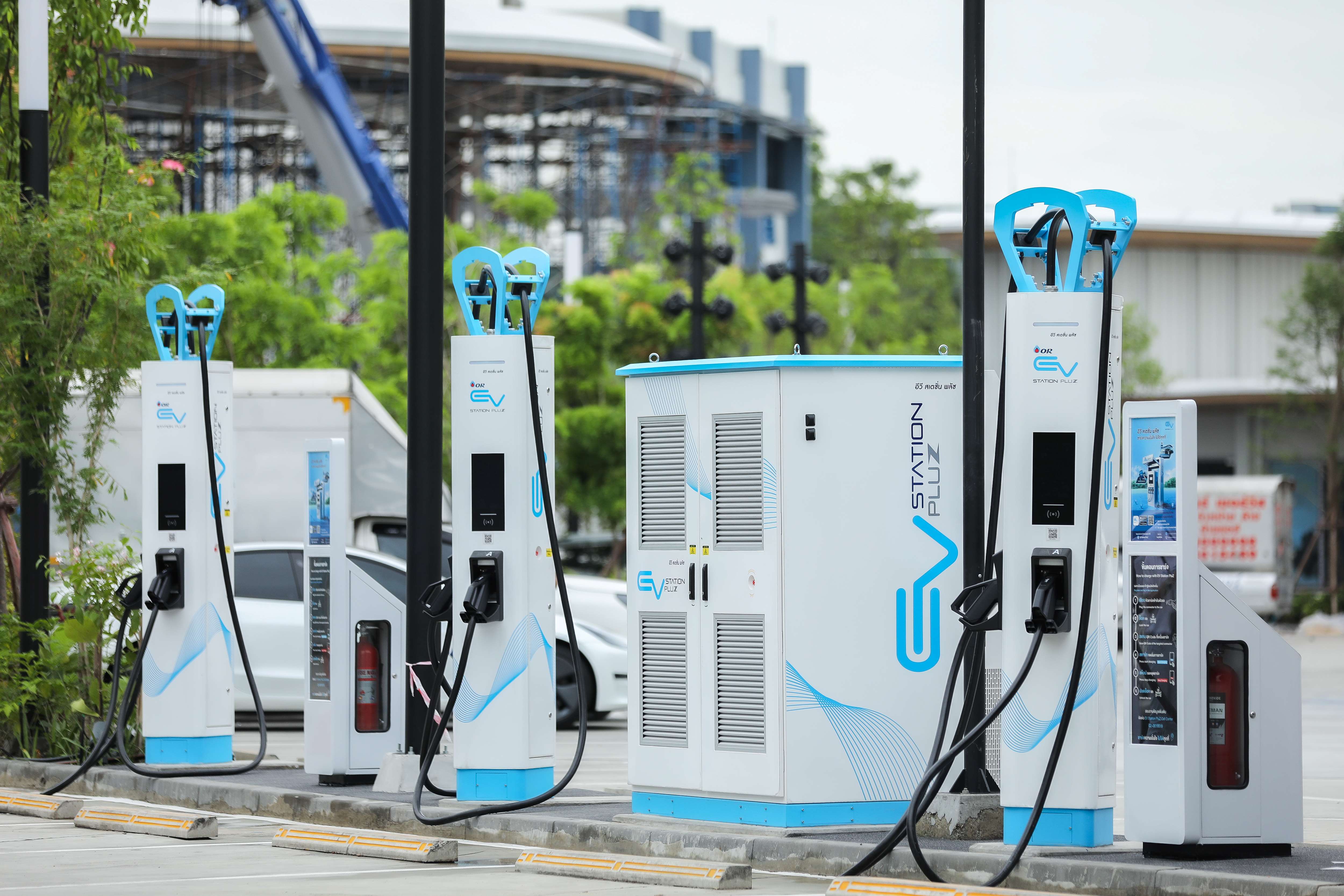 EV%20Station%20PluZ1