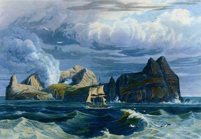 Серный остров (Иводзима) в бурном море и на лодке