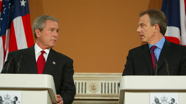 George Bush e Tony Blair non hanno l'autorità morale per tenere conferenze alla Russia sull'Ucraina