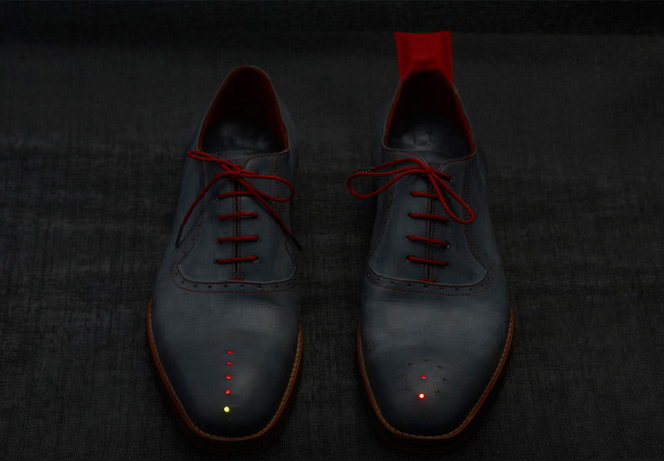 gpsshoes.jpeg