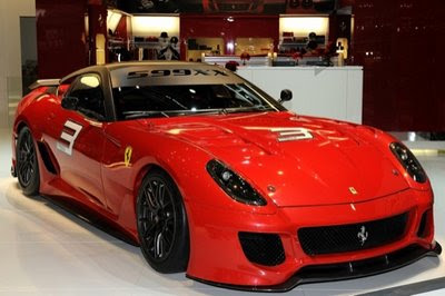 El auto Ferrari 599XX tiene