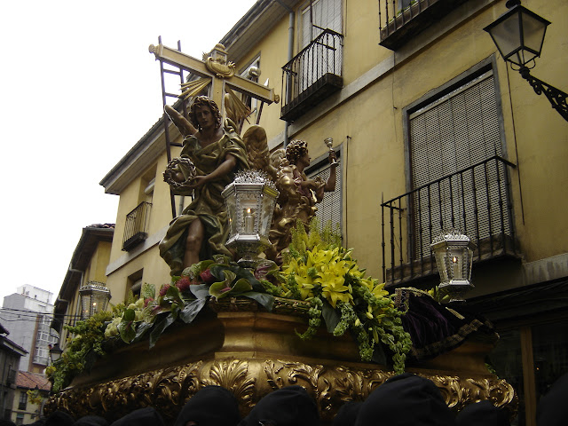 Semana Santa en León | Procesiones + recorrido urbano 