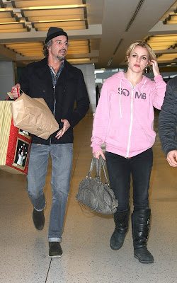 Britney Spears jetting out of JFK with Jason Trawick