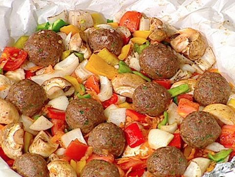 Kofta paper with vegetables formed from the Egyptian cuisine
