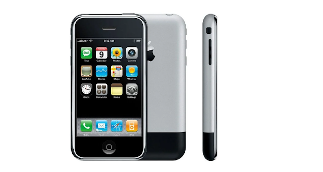 تم بيع أول هاتف iPhone من آبل على الإطلاق بأكثر من 35000 دولار في الولايات المتحدة