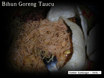 Riezanie's Recipe Collections: BIHUN GORENG TAUCU