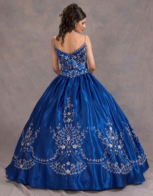 Vestido de 15 años - Color azul/plata