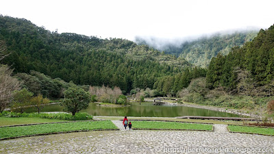 Taiwan Yilan Ming Chi tranquil lake Chinese pavilion