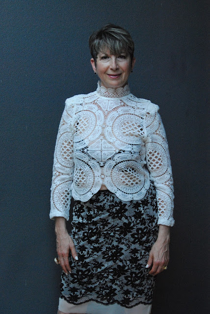 WHITE LACE BLOUSE WITH BLACK & WHITE FLOWER PTINT PENCIL SKIRT