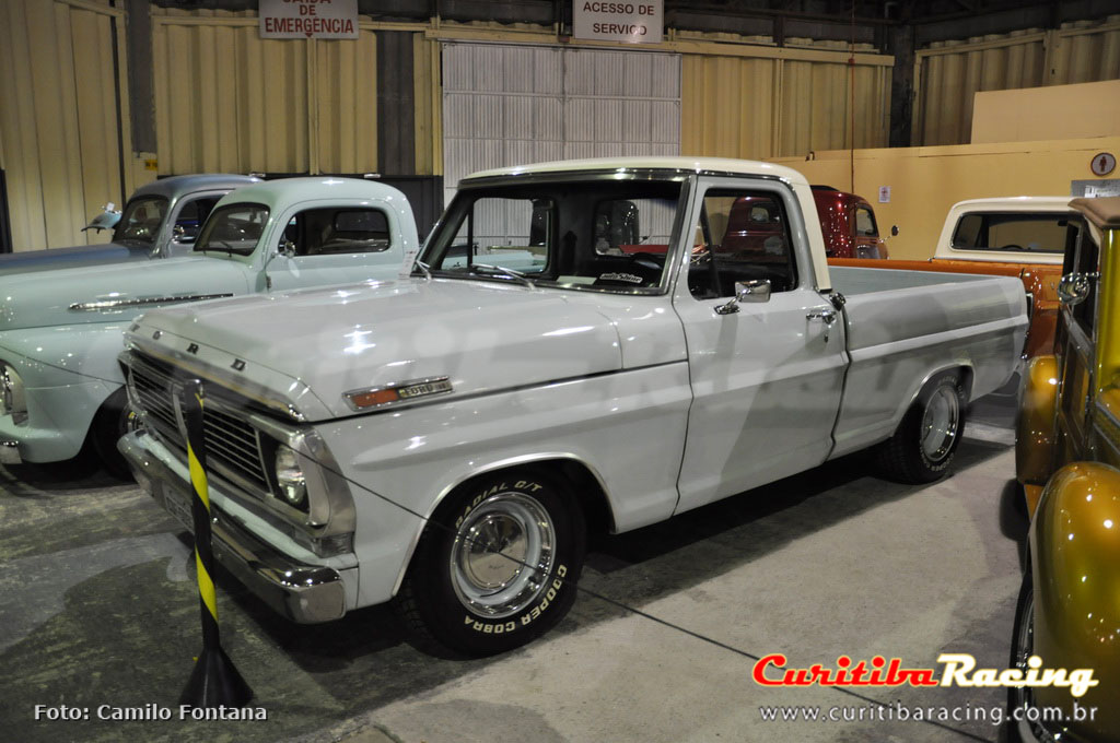 Ford F100 Pick Up