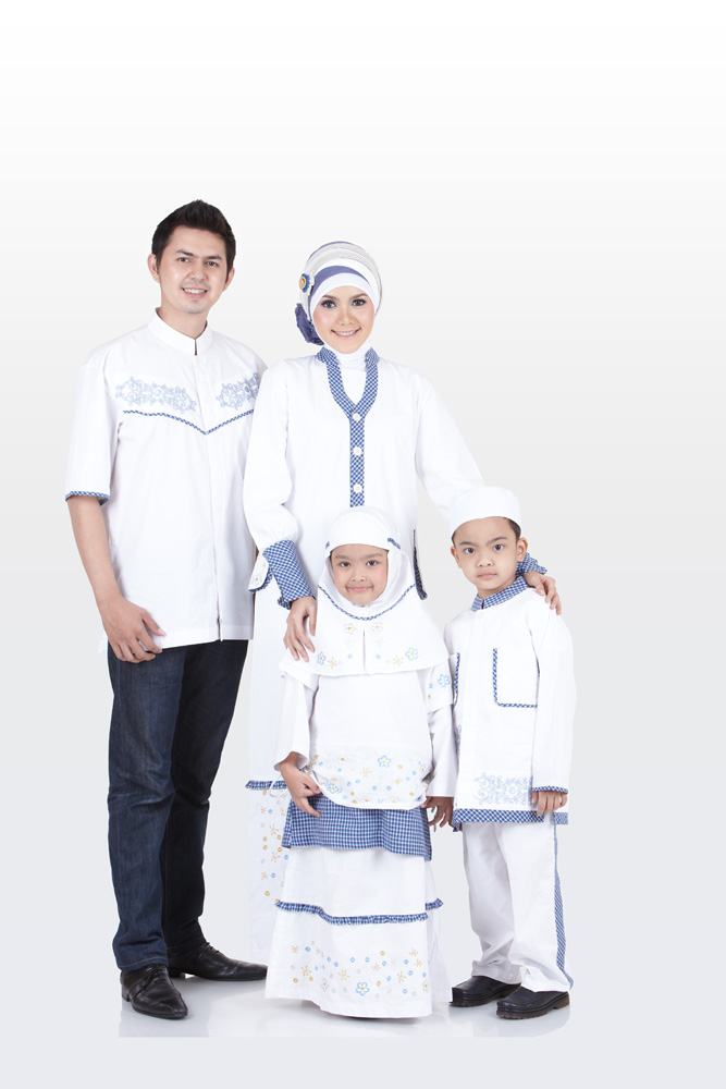 25 Model Baju Muslim Keluarga Warna Putih Terbaru 2019 