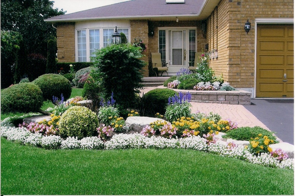 The Wyss Report: Curb Appeal Can Curb Buyer Enthusiasm