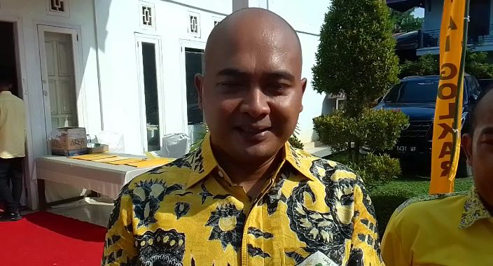 Digoda Pindah Parpol, Agus Rubiyanto Tegaskan Tetap di Beringin Untuk Pilkada 2024