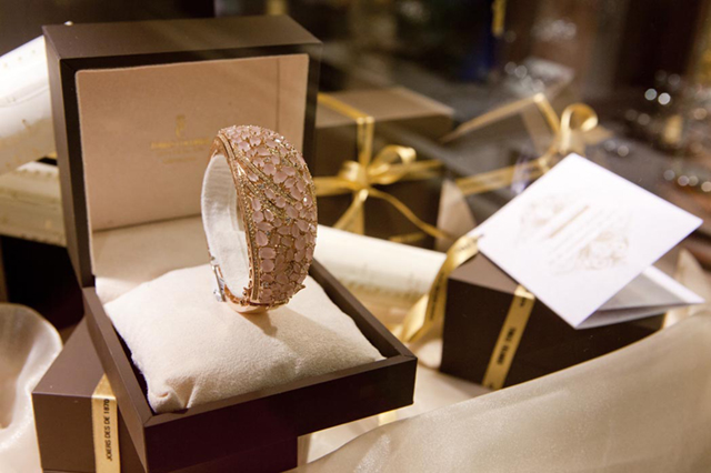 Tomas Colomer - The Shopping Night Barcelona - 2013 - BRAZALETE REGALO