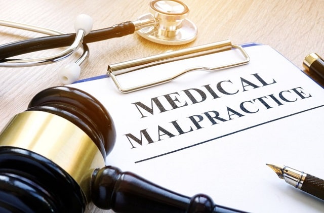 reasons hire medical malpractice lawyer