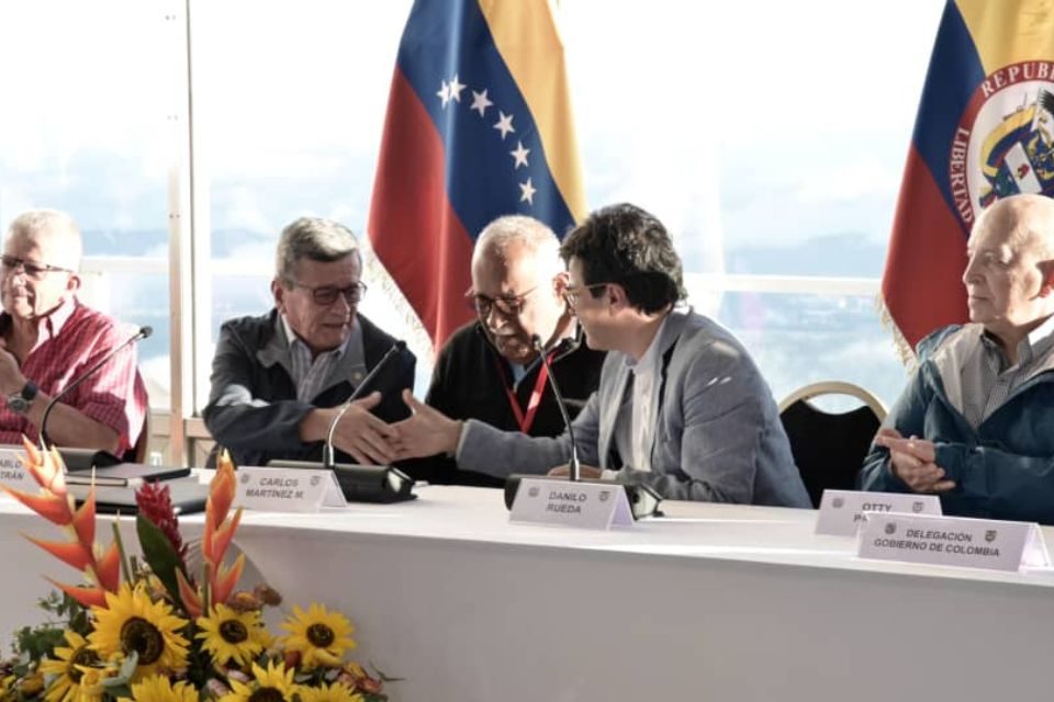 Diálogo entre Colombia y el ELN se maneja con «expectativas positivas»