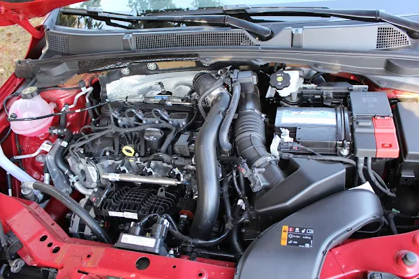 Chevrolet Onix Plus Premier 2023 - motor 1.0 Turbo