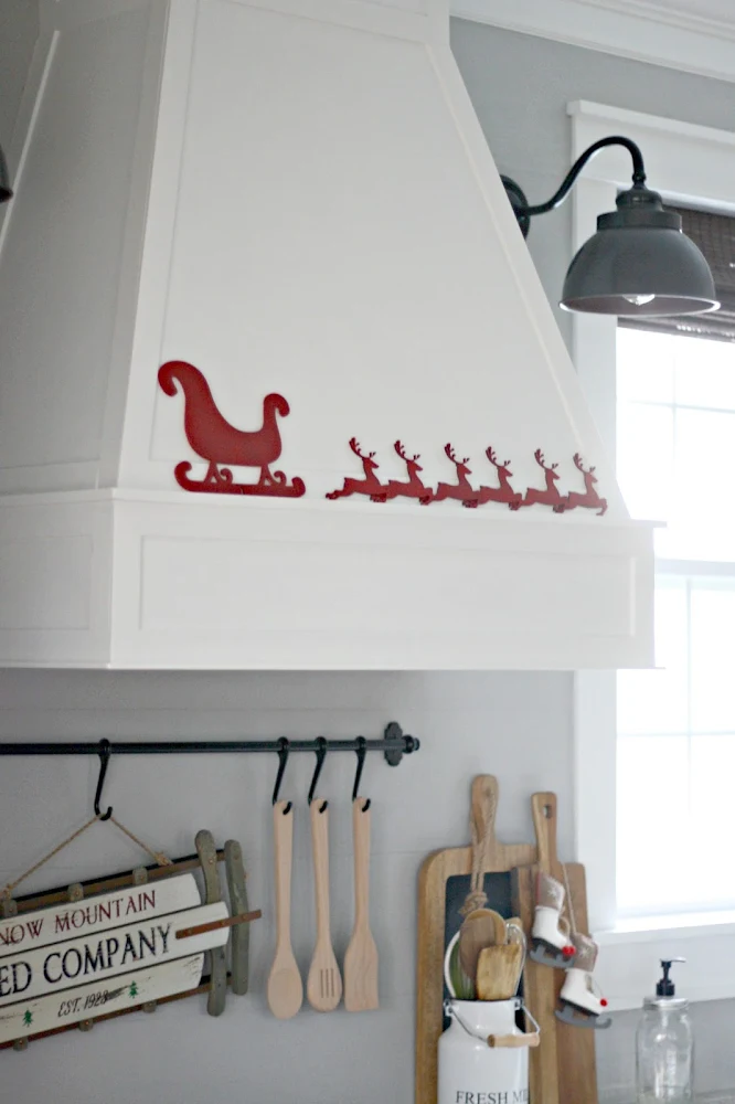 sleigh and reindeer cut outs