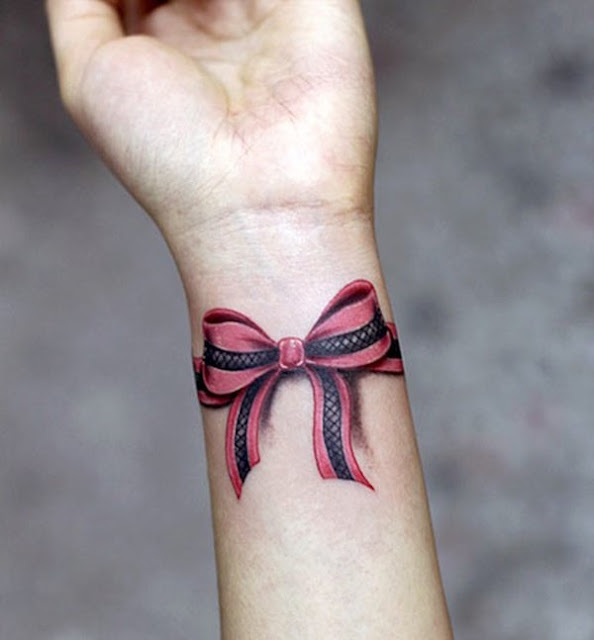 tatuagens femininas no pulso