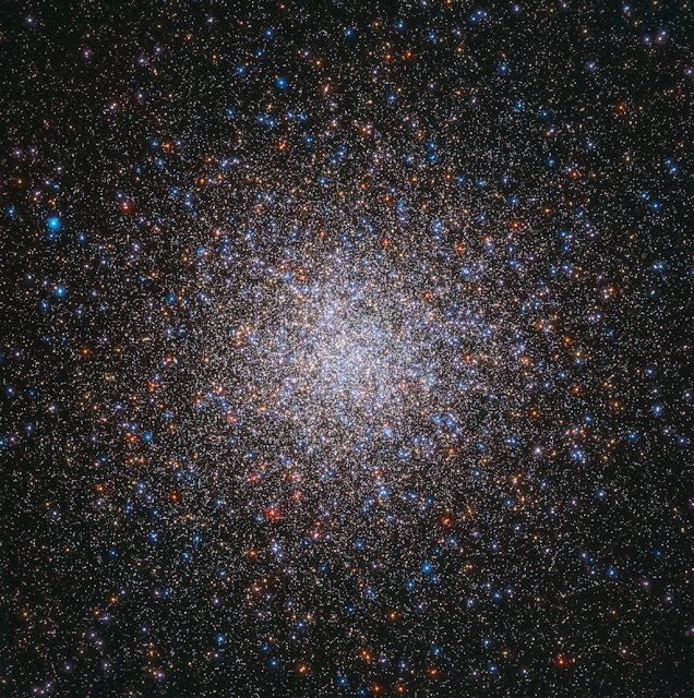 messier-2-gugus-bintang-globular-terbesar-01-informasi-astronomi