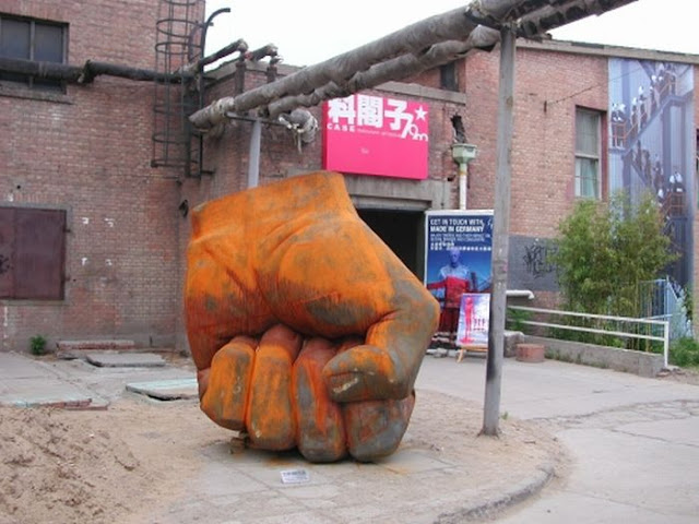 Liu Bolin The Invisible Man | Amazing Invisible Art