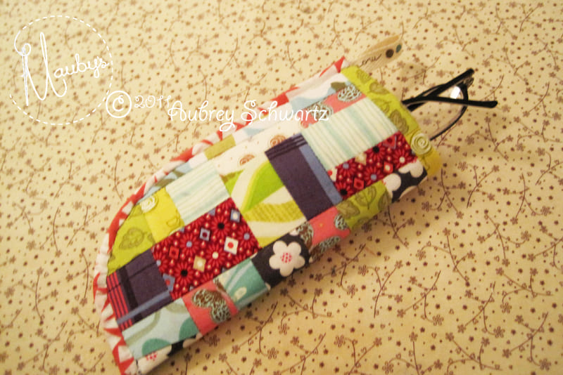 How to Sew Sunglasses Case - Free Sewing Tutorial. How to Make a Scrappy Eyeglass Case