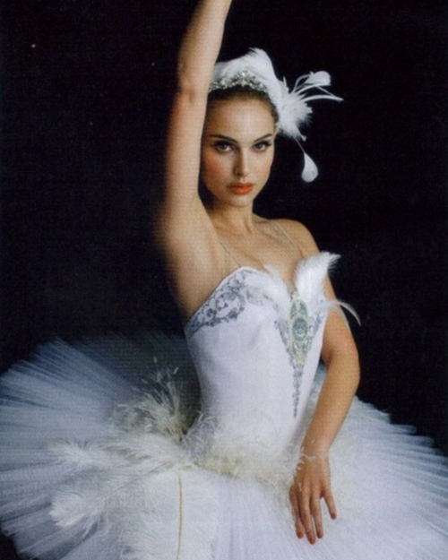 The White Swan shows Nina's good side This outfit mainly consists of a