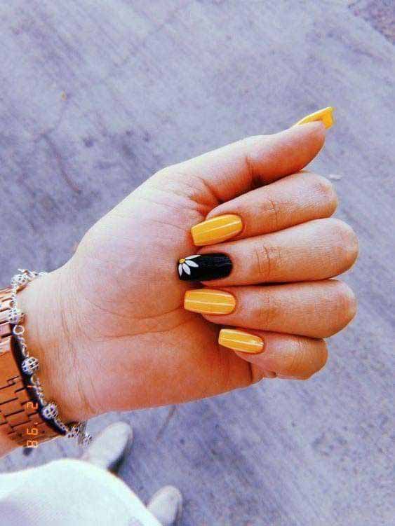 Inspirações de unhas para o verão