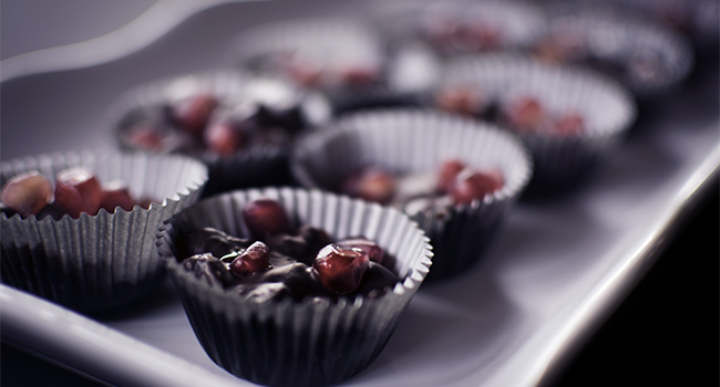 How to make Chocolate Pomegranate Cups,Chocolate Cups,