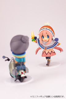 Kagamihara Nadeshiko [Season2 Ver.] Mini Figure de Yuru Camp, PLUM