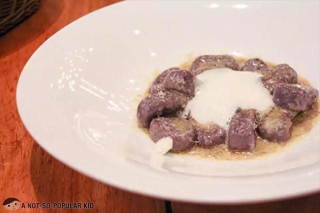 Gnocchi Di Ricotta Patate Viola Con Tartufo