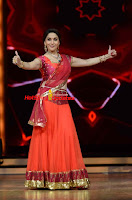 Madhuri, Dixit, Nene, Latest, UnSeen, Spicy, Hot, Twitter, Pics