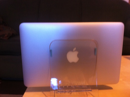 Macbook Air Desktop Stand