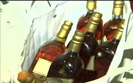 बिहार : मुजफ्फरपुर में शराब के नशे में धुत्त कार चालक को घेराबंदी कर काजीमोहम्मदपुर थाने की पुलिस ने पकड़ा। 