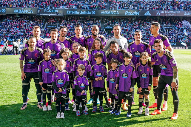 📸REAL VALLADOLID C. F. 📆26 febrero 2023 ⬆️Óscar Plano, Luis Pérez, KIke Pérez, Javi Sánchez, Cyle Larin, Sergio Asenjo, Lucas Olaza, Jawad El Yamiq. ⬇️Iván Sánchez, Gonzalo Plata, Monchu. REAL CLUB CELTA DE VIGO 3 🆚 REAL VALLADOLID C. F. 0 Domingo 26/02/2023, 16:15 horas. Campeonato de Liga de 1ª División, jornada 23. Vigo, Pontevedra, estadio ABANCA-Balaídos: 14.755 espectadores. GOLES: ⚽1-0: 17’, Haris Seferović. ⚽2-0: 32’, Gabri Veiga. ⚽3-0: 64’, Gabri Veiga.