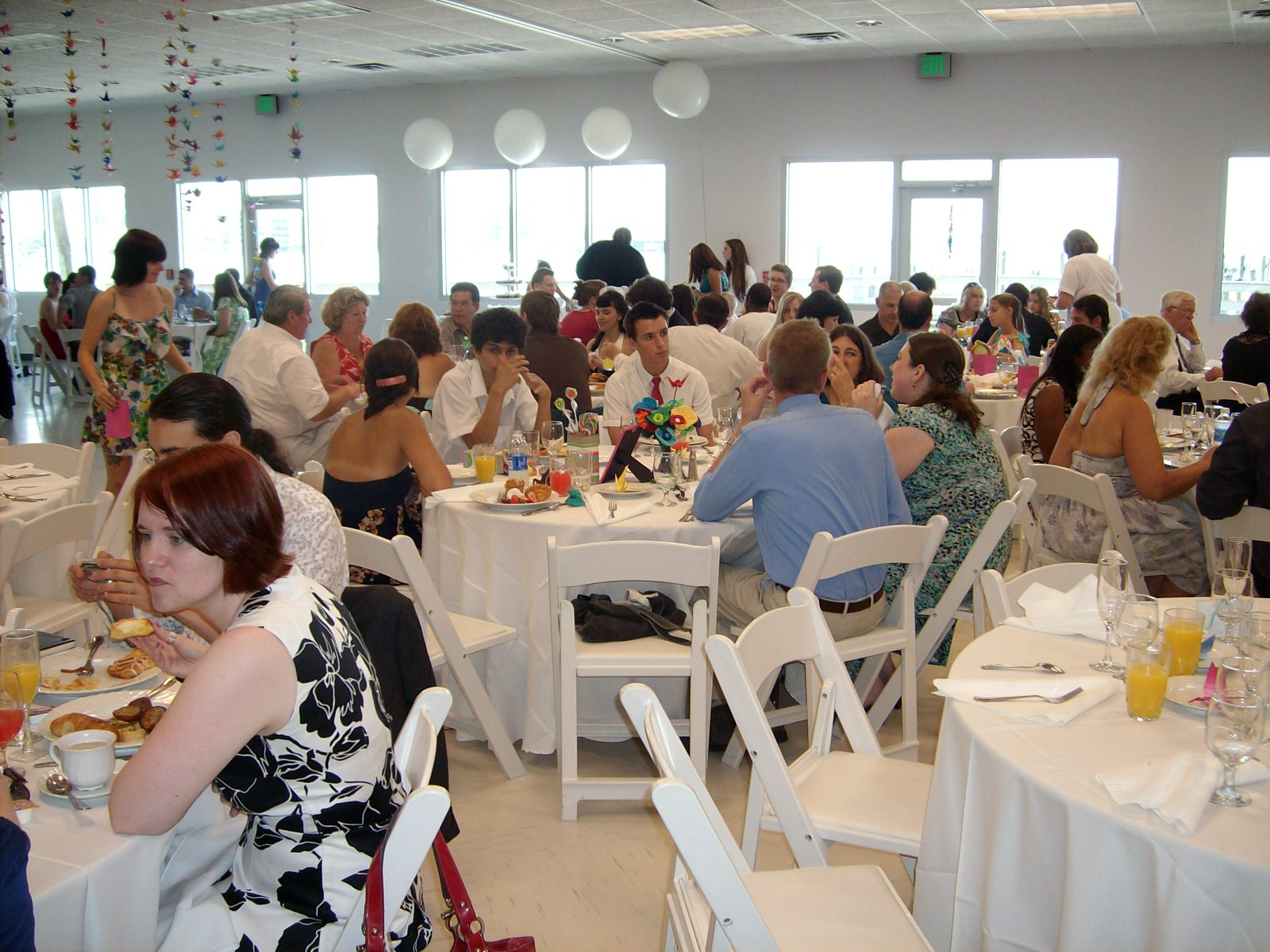 beach wedding table seating