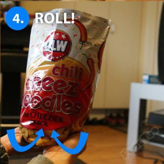 How to Transform a Snack Bag in to a Snack Bowl 4