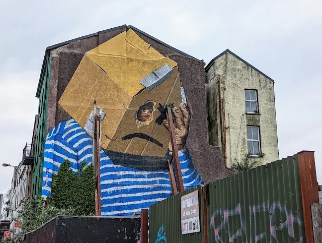 Photo of Cork City Street Art: Man wearing a box