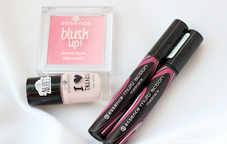 Essence - Sale Haul - Blush, Mascara und Lack - www.annitschkasblog.de