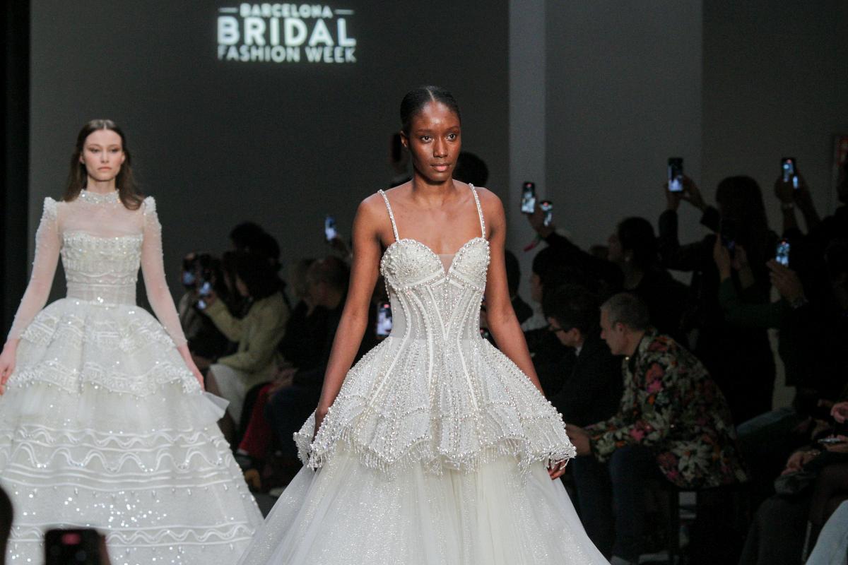 La Vanguardia del Diseño Bridal por Jimmy Choo en BBFW