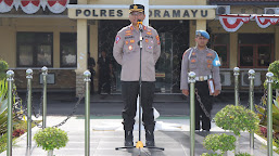 Kapolres Indramayu AKBP Dr. M. Fahri Siregar, S.H., S.I.K., M.H. Pimpin Langsung Apel Senin Jam Pimpinan