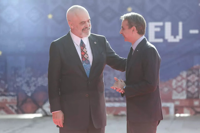 Alvania: Tin ora pou “tsakizei” to kathestos Rama tous Voreioipeirotes i
