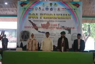 Kirab Budaya Dan Doa Bersama Multietnis Di kota Cirebon