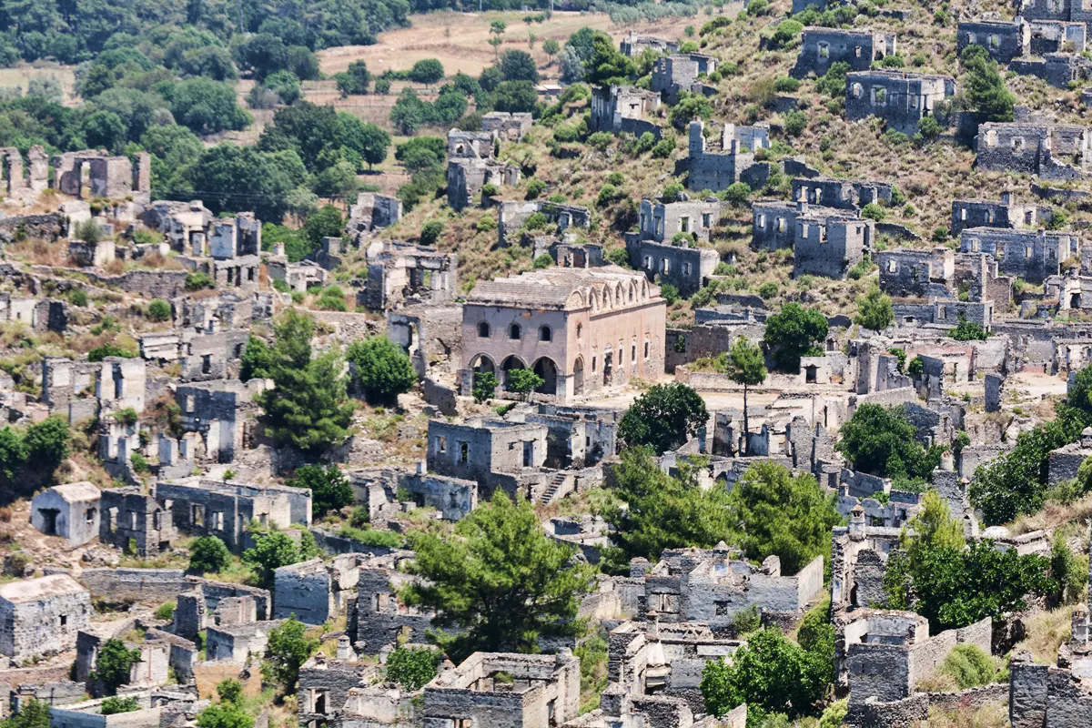 Historic Greek village in SW Turkey left to decay